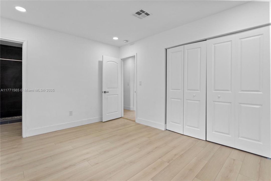 Недавно арендовано: $4,300 (4 спален, 2 ванн, 1588 Квадратных фут)