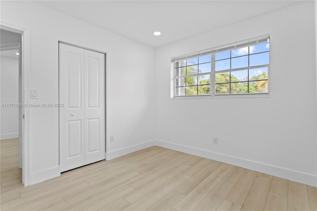 Недавно арендовано: $4,300 (4 спален, 2 ванн, 1588 Квадратных фут)