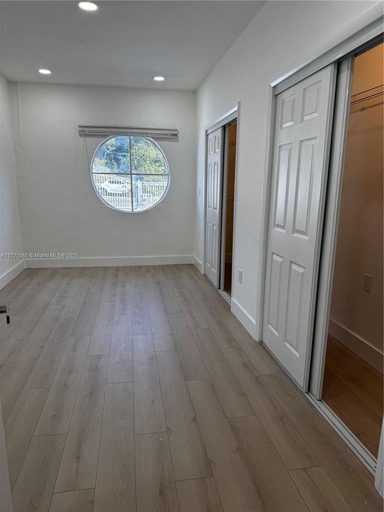 Недавно арендовано: $4,300 (4 спален, 2 ванн, 1588 Квадратных фут)