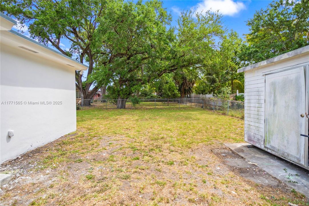 Недавно арендовано: $4,300 (4 спален, 2 ванн, 1588 Квадратных фут)