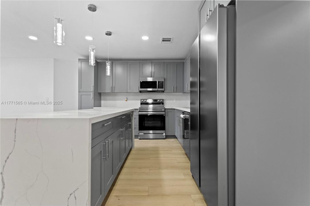 Недавно арендовано: $4,300 (4 спален, 2 ванн, 1588 Квадратных фут)