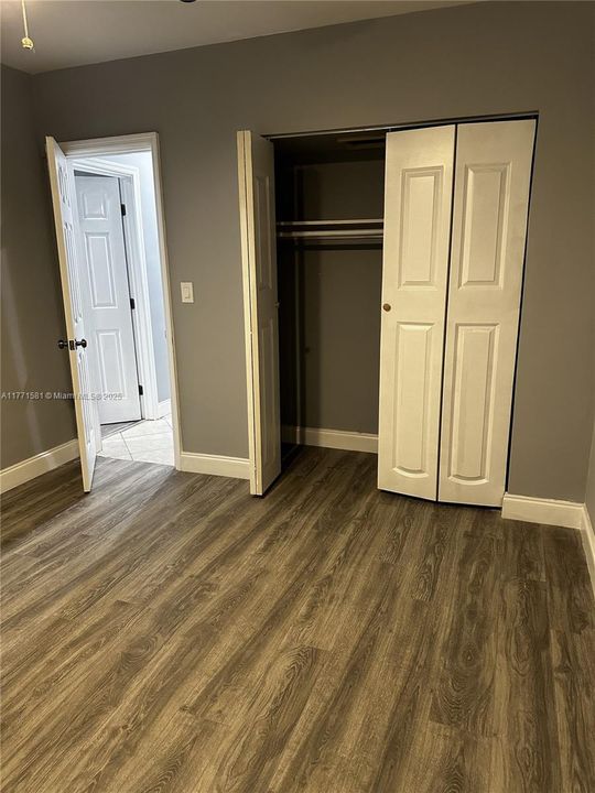 Recently Sold: $454,900 (2 beds, 1 baths, 1452 Square Feet)