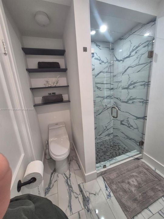 Recently Rented: $3,500 (3 beds, 2 baths, 1030 Square Feet)