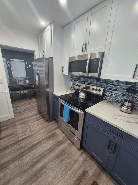 Recently Rented: $3,500 (3 beds, 2 baths, 1030 Square Feet)