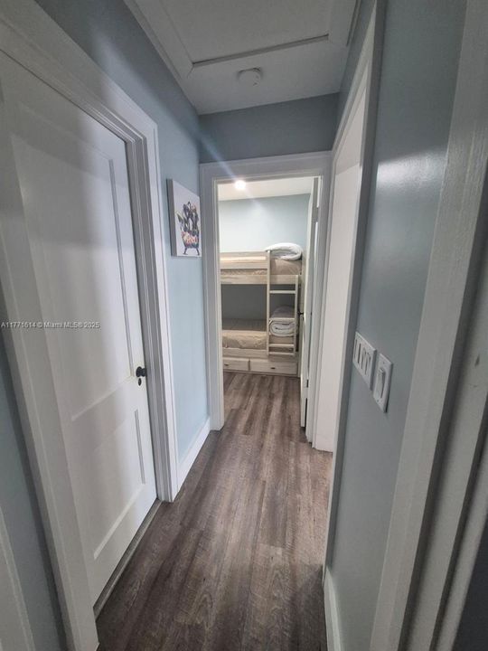 Recently Rented: $3,500 (3 beds, 2 baths, 1030 Square Feet)