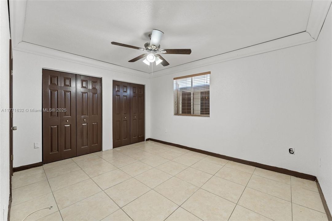 Recently Rented: $2,500 (2 beds, 2 baths, 1036 Square Feet)