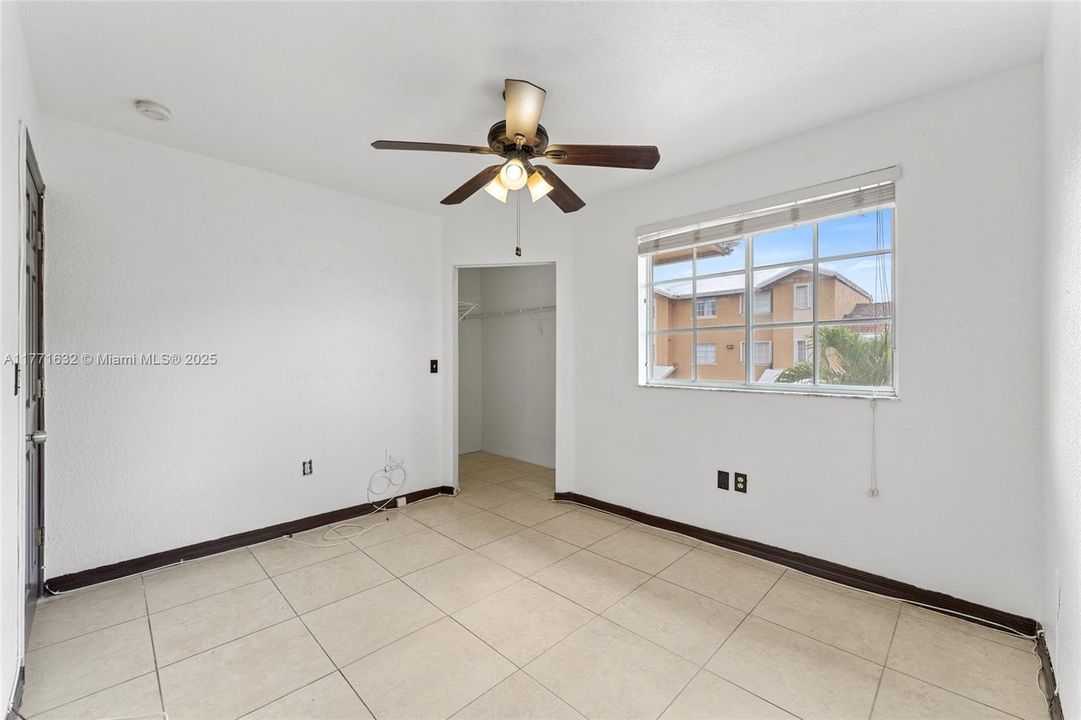 Recently Rented: $2,500 (2 beds, 2 baths, 1036 Square Feet)
