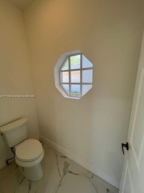 Recientemente alquilado: $6,500 (5 camas, 4 baños, 3174 Pies cuadrados)