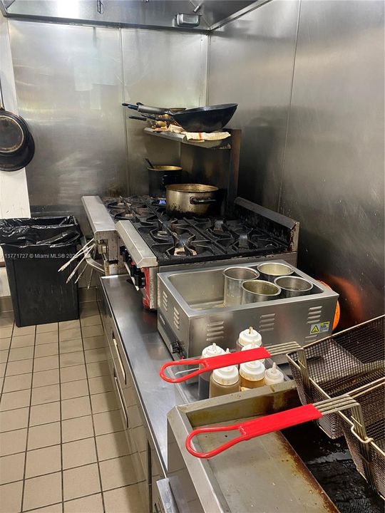 На продажу: $299,000 (0 спален, 0 ванн, 0 Квадратных фут)