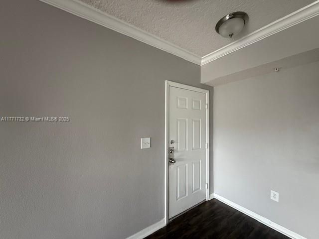 Recientemente alquilado: $2,450 (2 camas, 2 baños, 1130 Pies cuadrados)