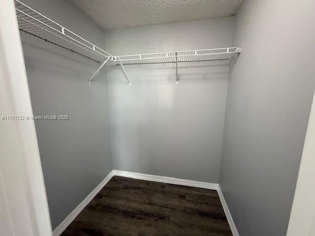 Recientemente alquilado: $2,450 (2 camas, 2 baños, 1130 Pies cuadrados)