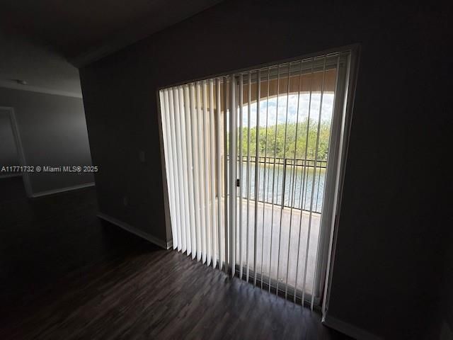 Recientemente alquilado: $2,450 (2 camas, 2 baños, 1130 Pies cuadrados)