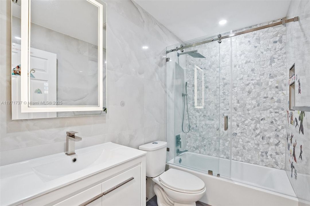 For Sale: $599,900 (4 beds, 3 baths, 1452 Square Feet)