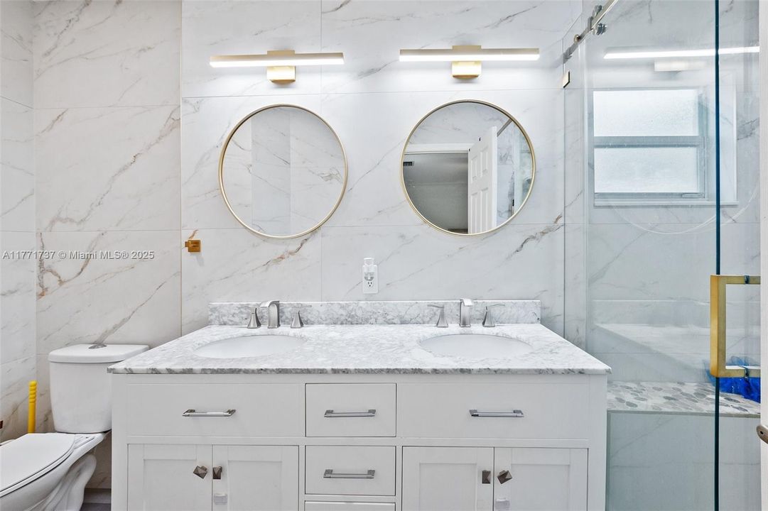 For Sale: $599,900 (4 beds, 3 baths, 1452 Square Feet)