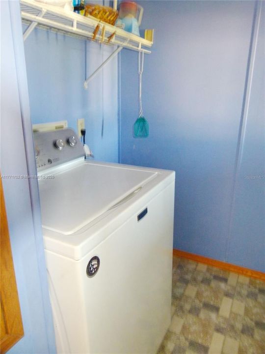 Recently Sold: $125,000 (2 beds, 2 baths, 1000 Square Feet)