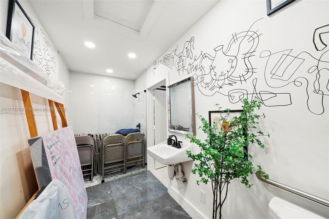 Activo con contrato: $45 (0 camas, 0 baños, 0 Pies cuadrados)