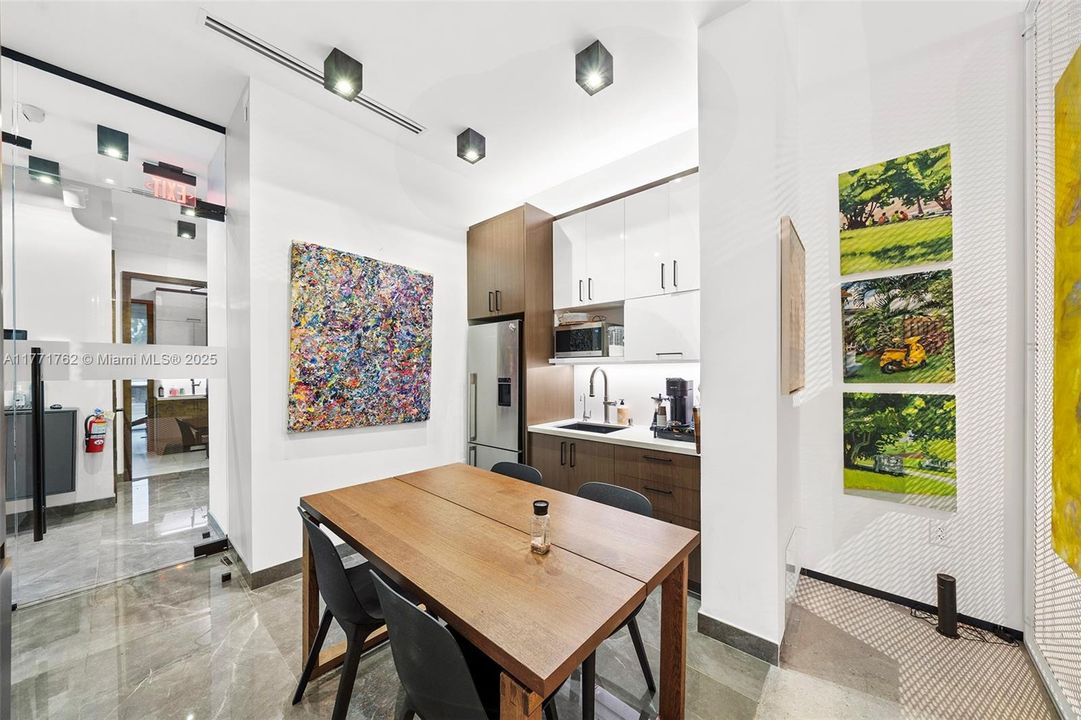 Activo con contrato: $45 (0 camas, 0 baños, 0 Pies cuadrados)