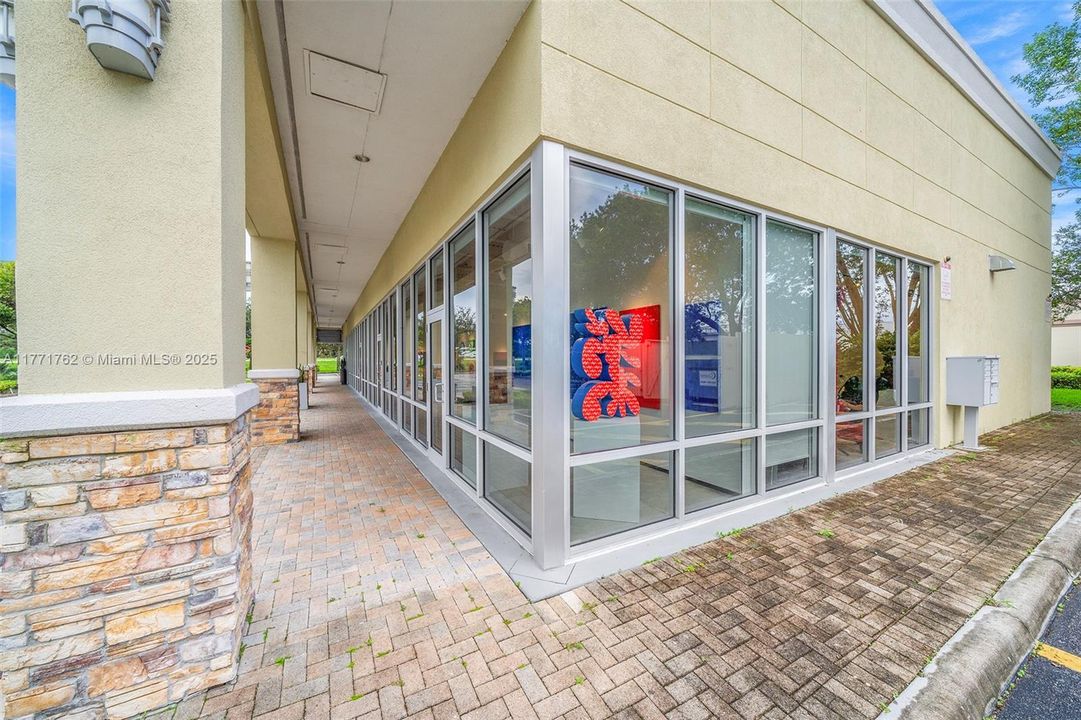 Activo con contrato: $45 (0 camas, 0 baños, 0 Pies cuadrados)