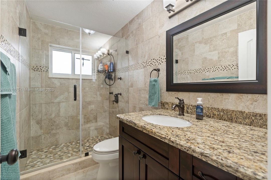 Недавно продано: $717,000 (3 спален, 2 ванн, 1548 Квадратных фут)