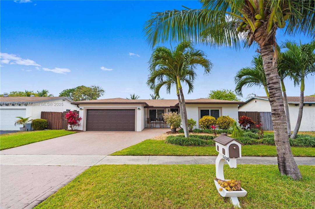 Недавно продано: $717,000 (3 спален, 2 ванн, 1548 Квадратных фут)