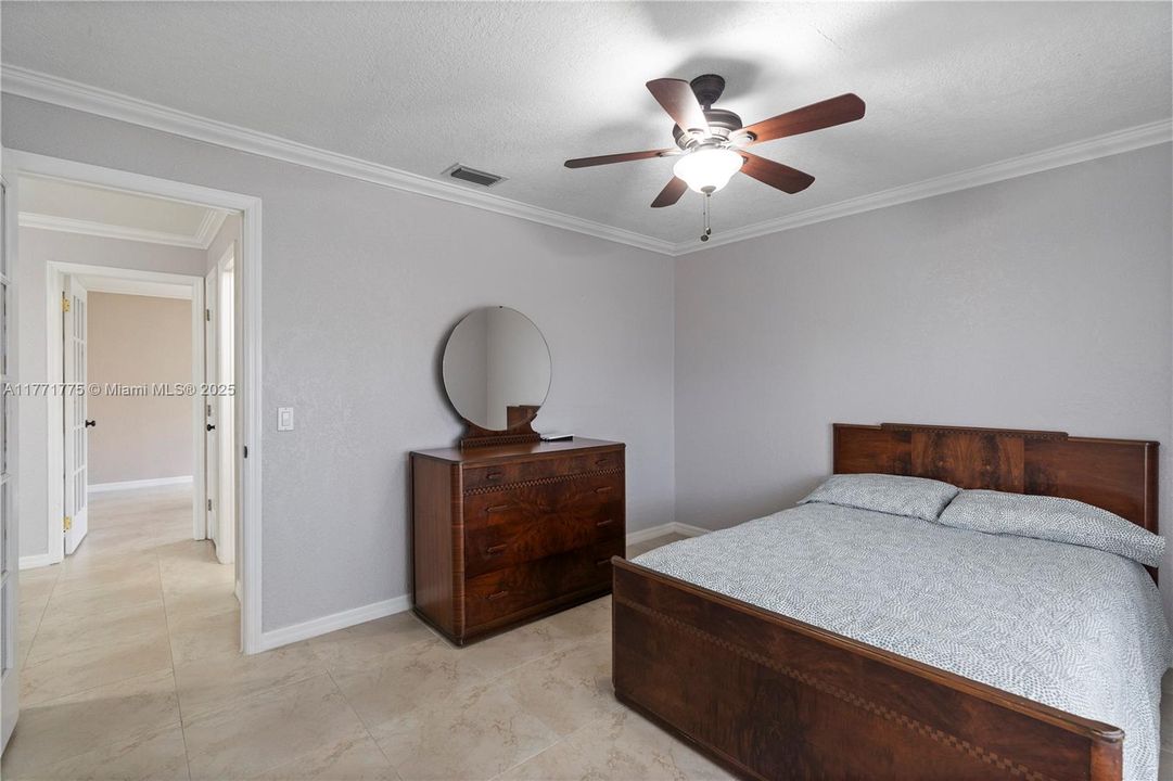 Недавно продано: $717,000 (3 спален, 2 ванн, 1548 Квадратных фут)