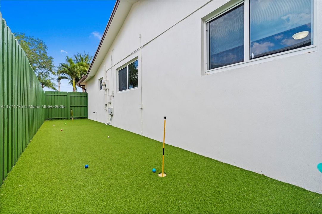 Недавно продано: $717,000 (3 спален, 2 ванн, 1548 Квадратных фут)