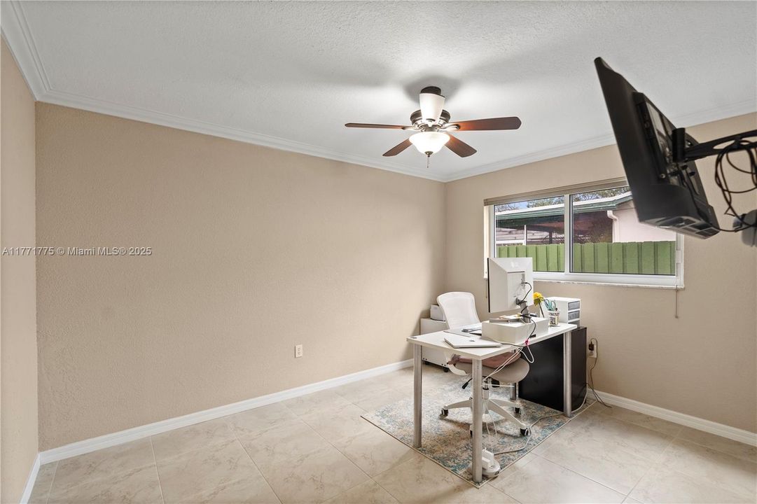 Недавно продано: $717,000 (3 спален, 2 ванн, 1548 Квадратных фут)