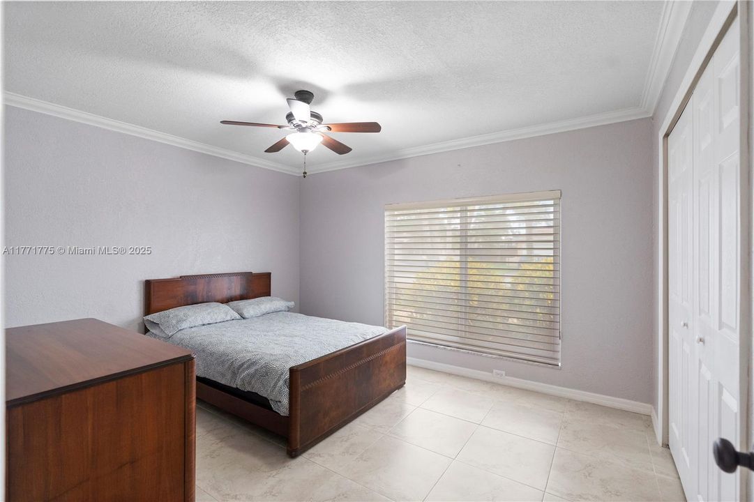 Недавно продано: $717,000 (3 спален, 2 ванн, 1548 Квадратных фут)