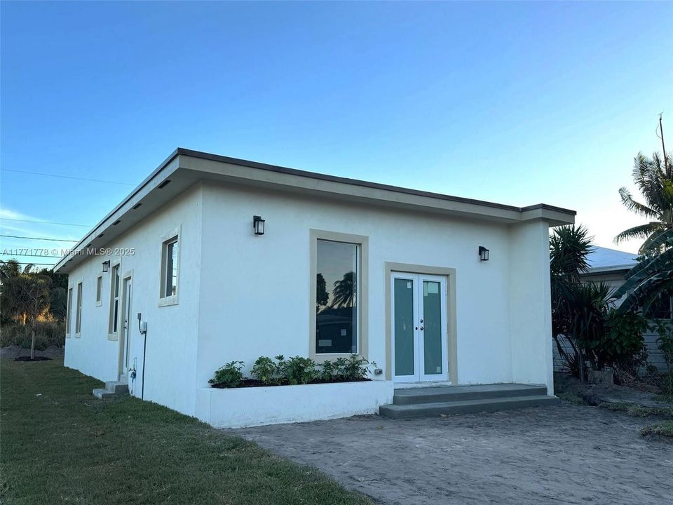 Recientemente alquilado: $2,700 (3 camas, 2 baños, 0 Pies cuadrados)