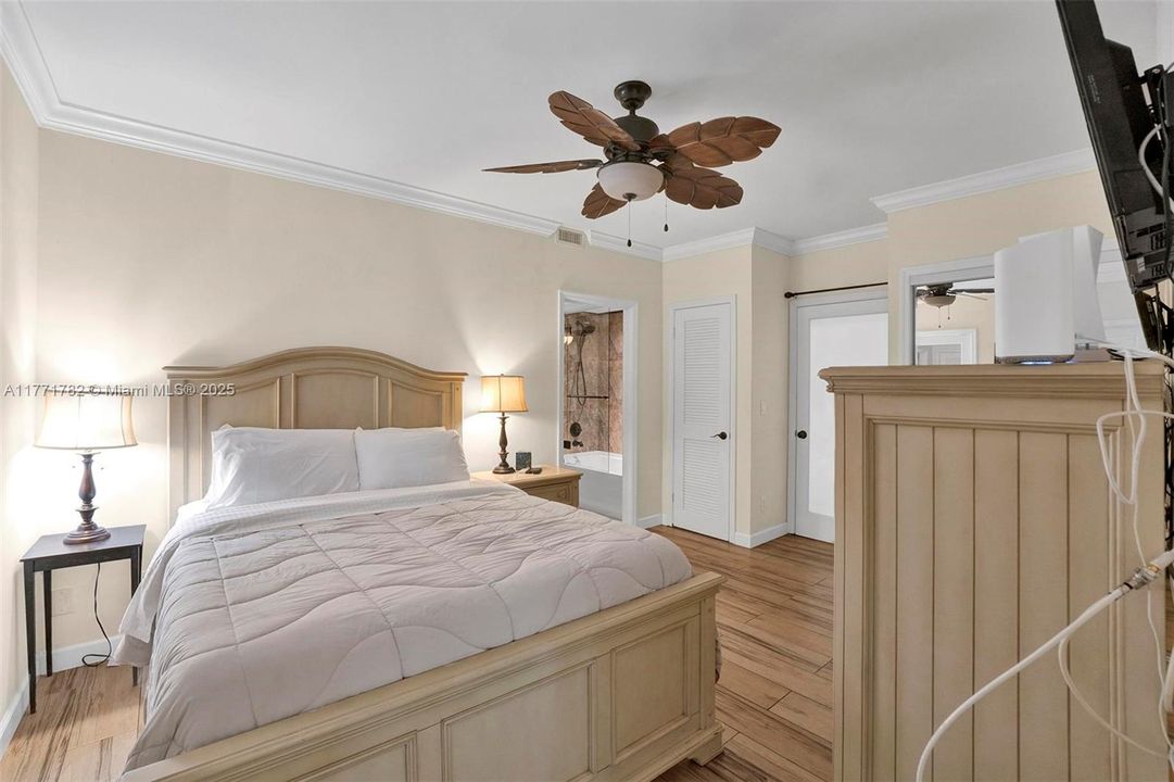 Recently Rented: $3,300 (2 beds, 2 baths, 1300 Square Feet)