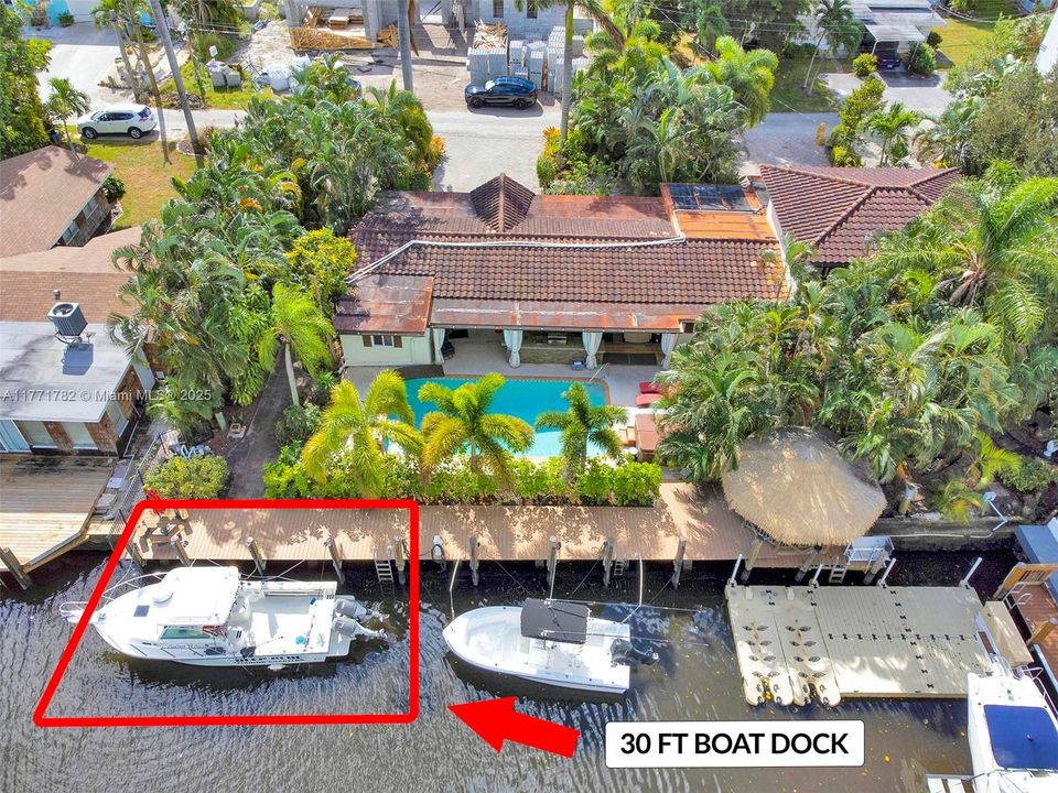 Recently Rented: $3,300 (2 beds, 2 baths, 1300 Square Feet)