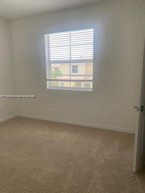 Recently Rented: $2,300 (2 beds, 2 baths, 1208 Square Feet)