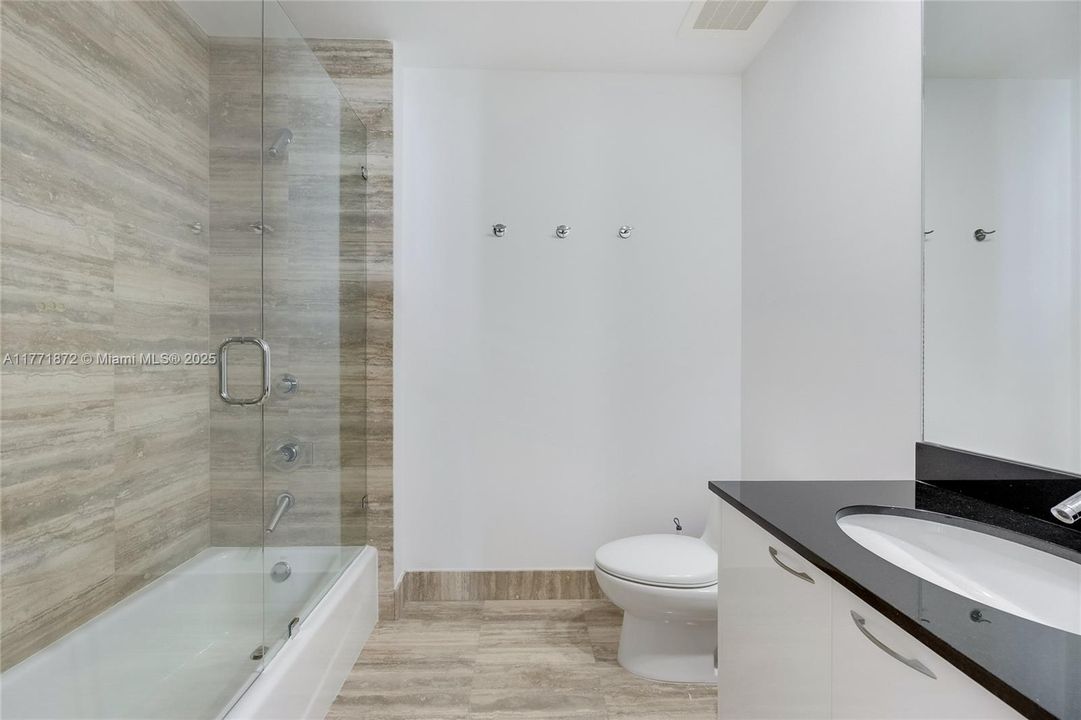 For Sale: $3,600,000 (3 beds, 3 baths, 2928 Square Feet)