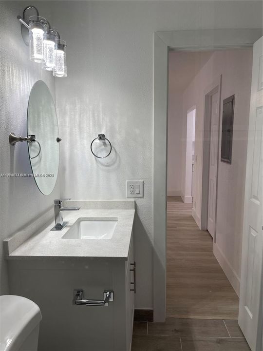 Recently Rented: $2,950 (3 beds, 2 baths, 3320 Square Feet)