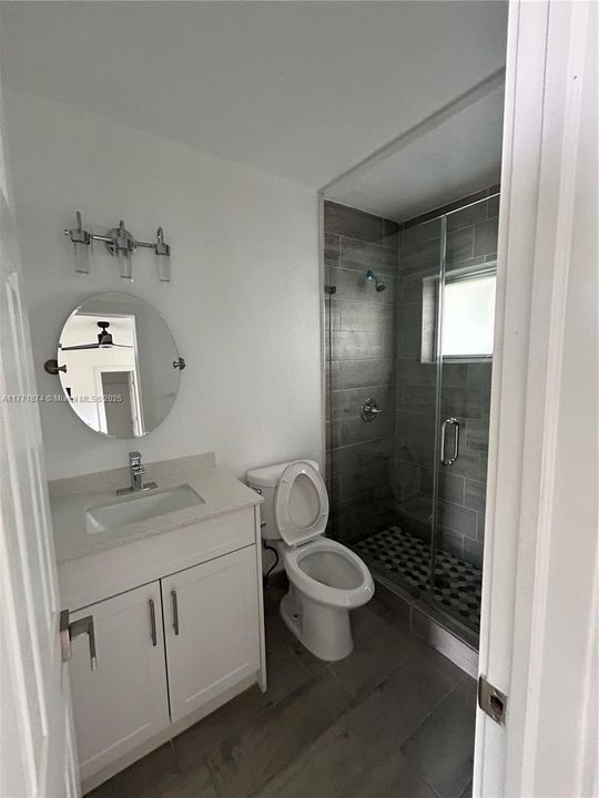 Recently Rented: $2,950 (3 beds, 2 baths, 3320 Square Feet)