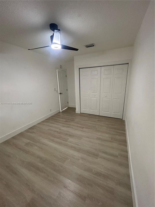 Recently Rented: $2,950 (3 beds, 2 baths, 3320 Square Feet)