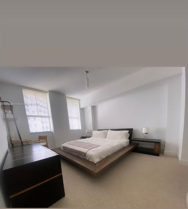 Recently Rented: $4,000 (2 beds, 2 baths, 1167 Square Feet)