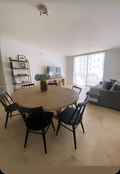 Recently Rented: $4,000 (2 beds, 2 baths, 1167 Square Feet)