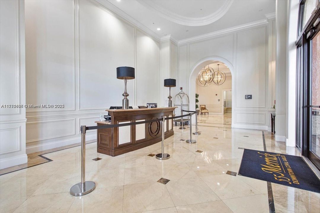 Recently Rented: $4,000 (2 beds, 2 baths, 1167 Square Feet)