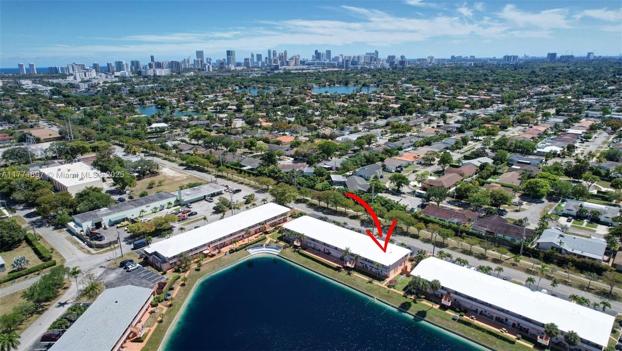 待售: $134,000 (2 贝兹, 1 浴室, 848 平方英尺)