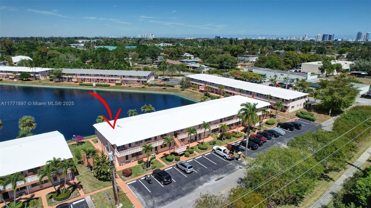 待售: $134,000 (2 贝兹, 1 浴室, 848 平方英尺)