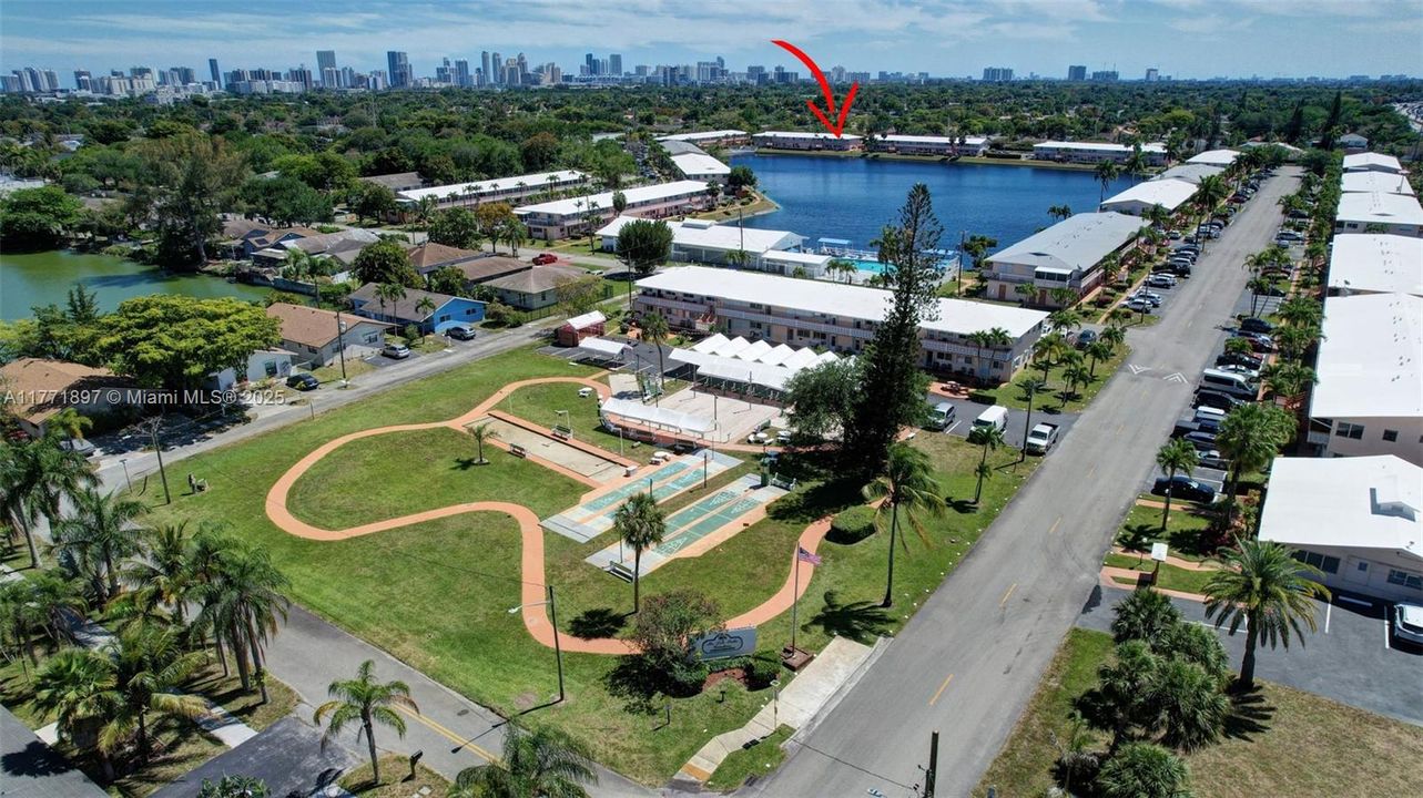 待售: $134,000 (2 贝兹, 1 浴室, 848 平方英尺)