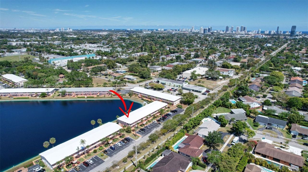 待售: $134,000 (2 贝兹, 1 浴室, 848 平方英尺)