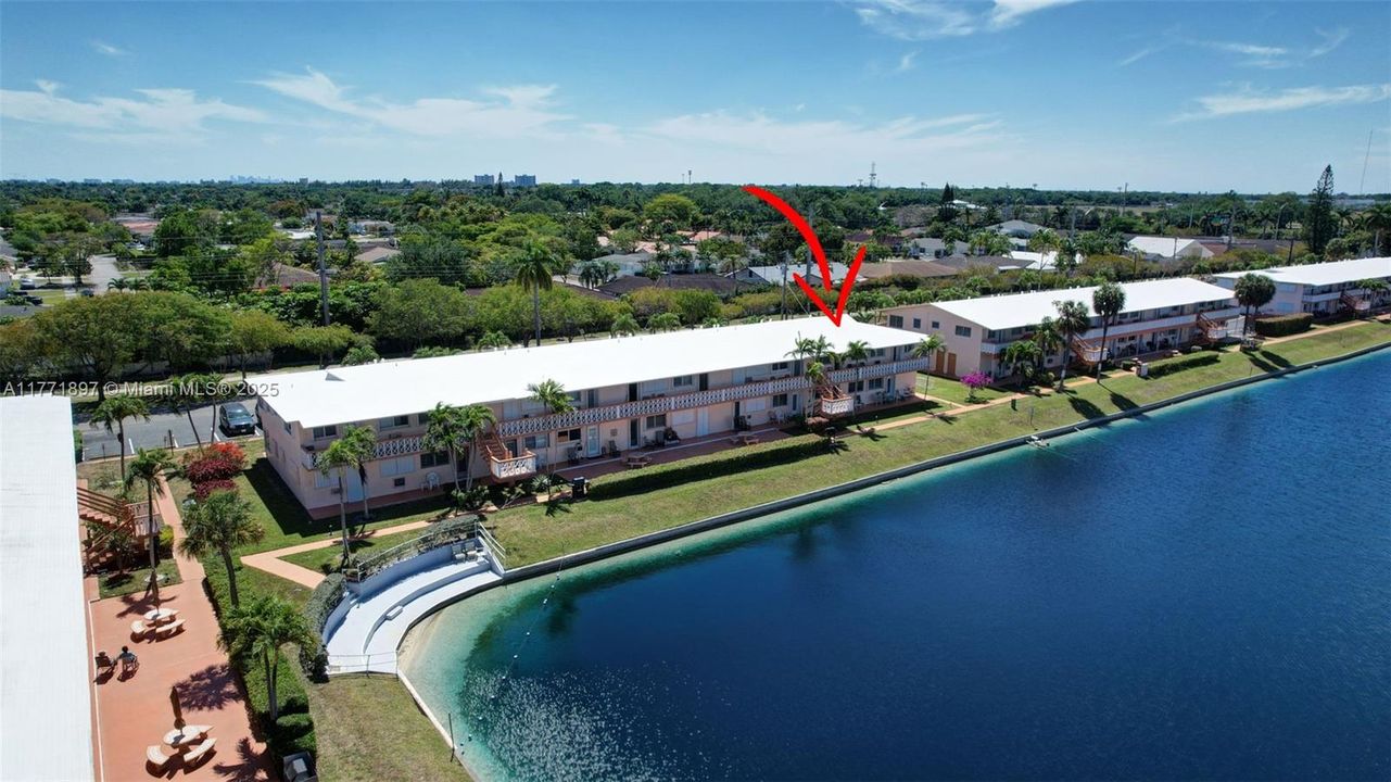 待售: $134,000 (2 贝兹, 1 浴室, 848 平方英尺)