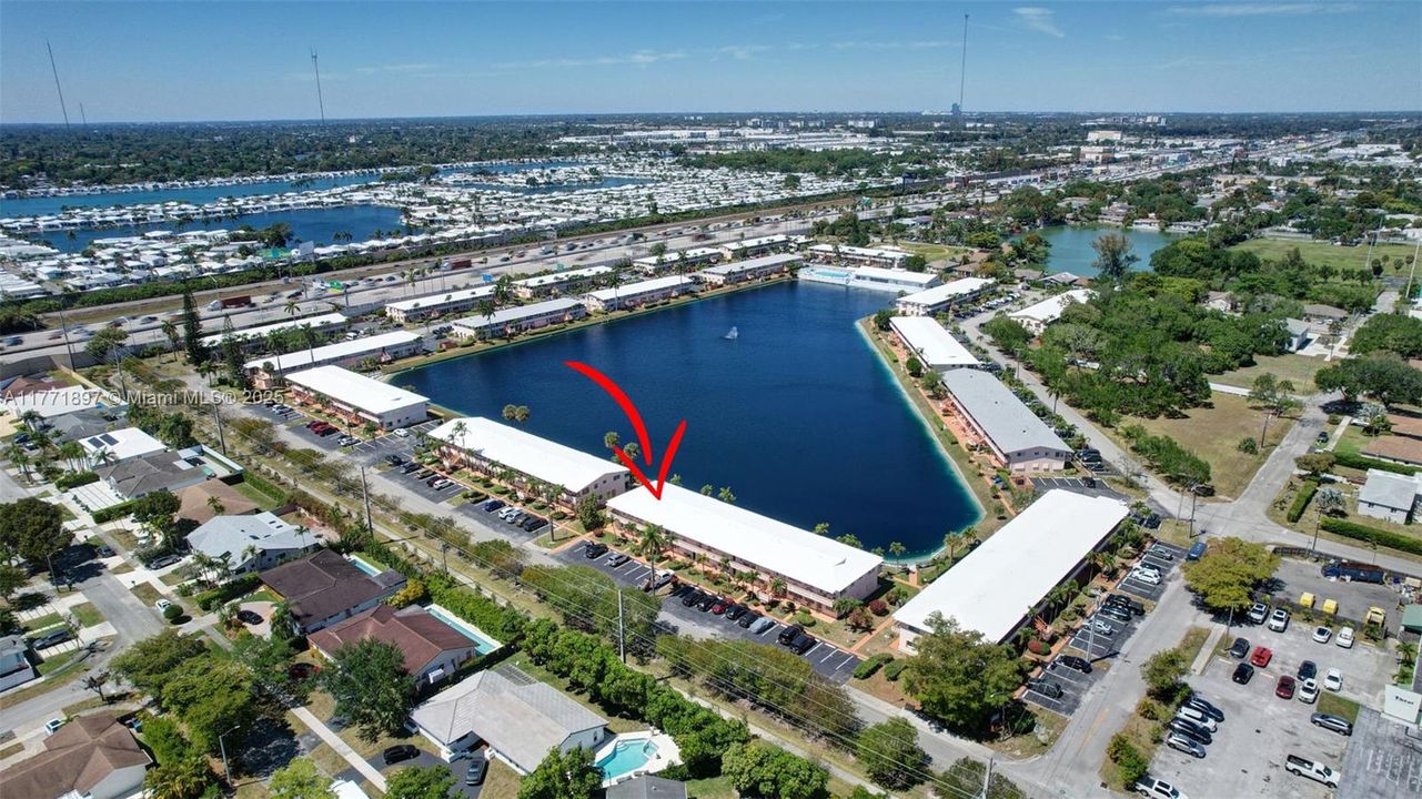 待售: $134,000 (2 贝兹, 1 浴室, 848 平方英尺)