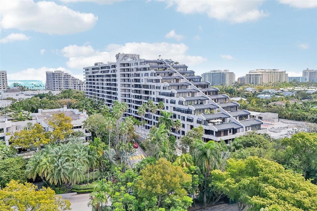 最近售出: $1,000,000 (2 贝兹, 2 浴室, 1532 平方英尺)