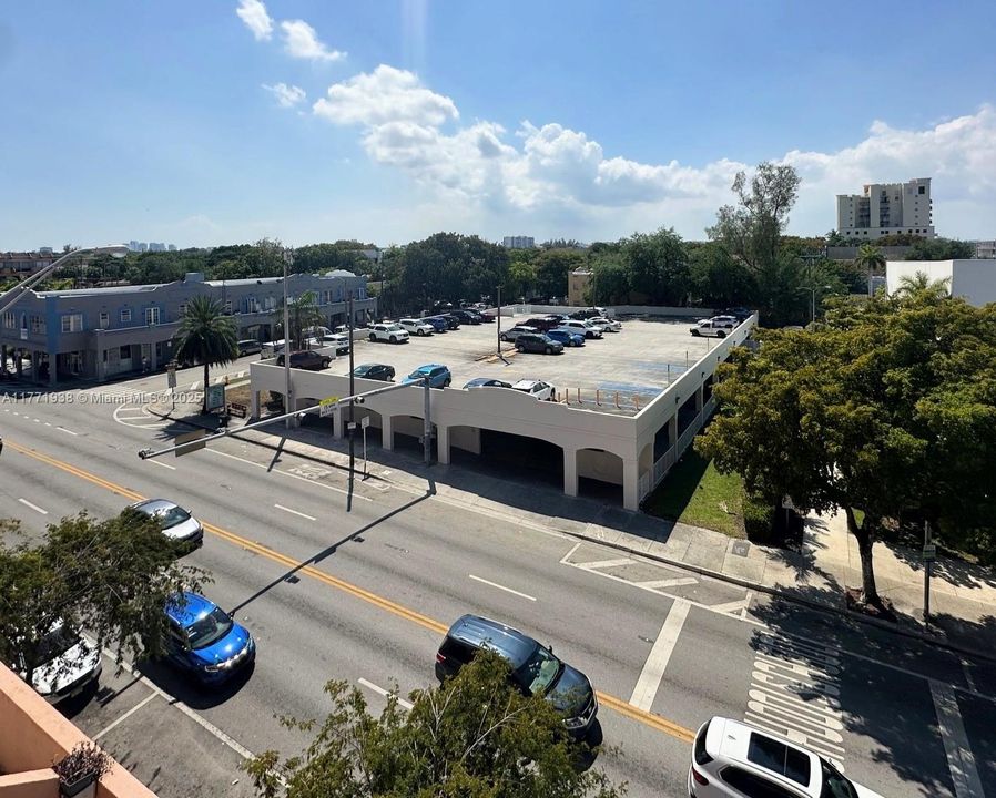 最近租的: $2,250 (2 贝兹, 2 浴室, 760 平方英尺)