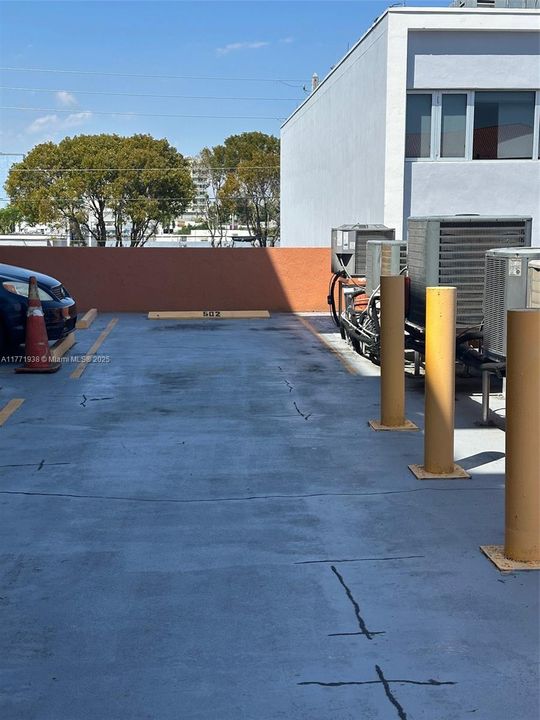 最近租的: $2,250 (2 贝兹, 2 浴室, 760 平方英尺)