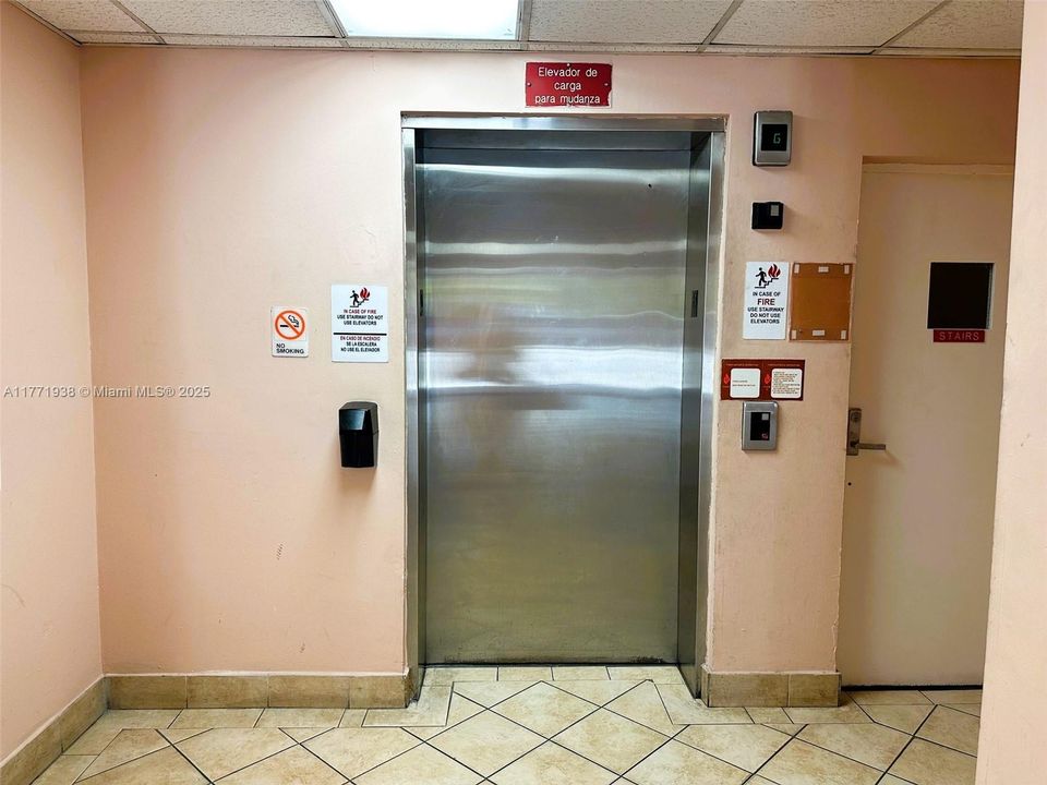 Back elevator