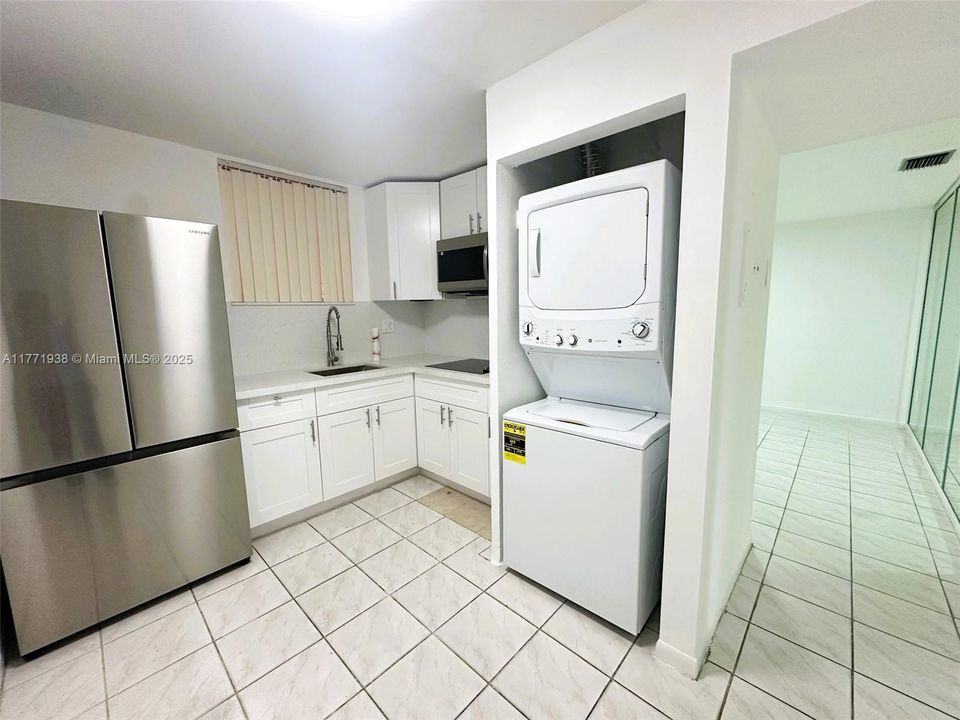 最近租的: $2,250 (2 贝兹, 2 浴室, 760 平方英尺)